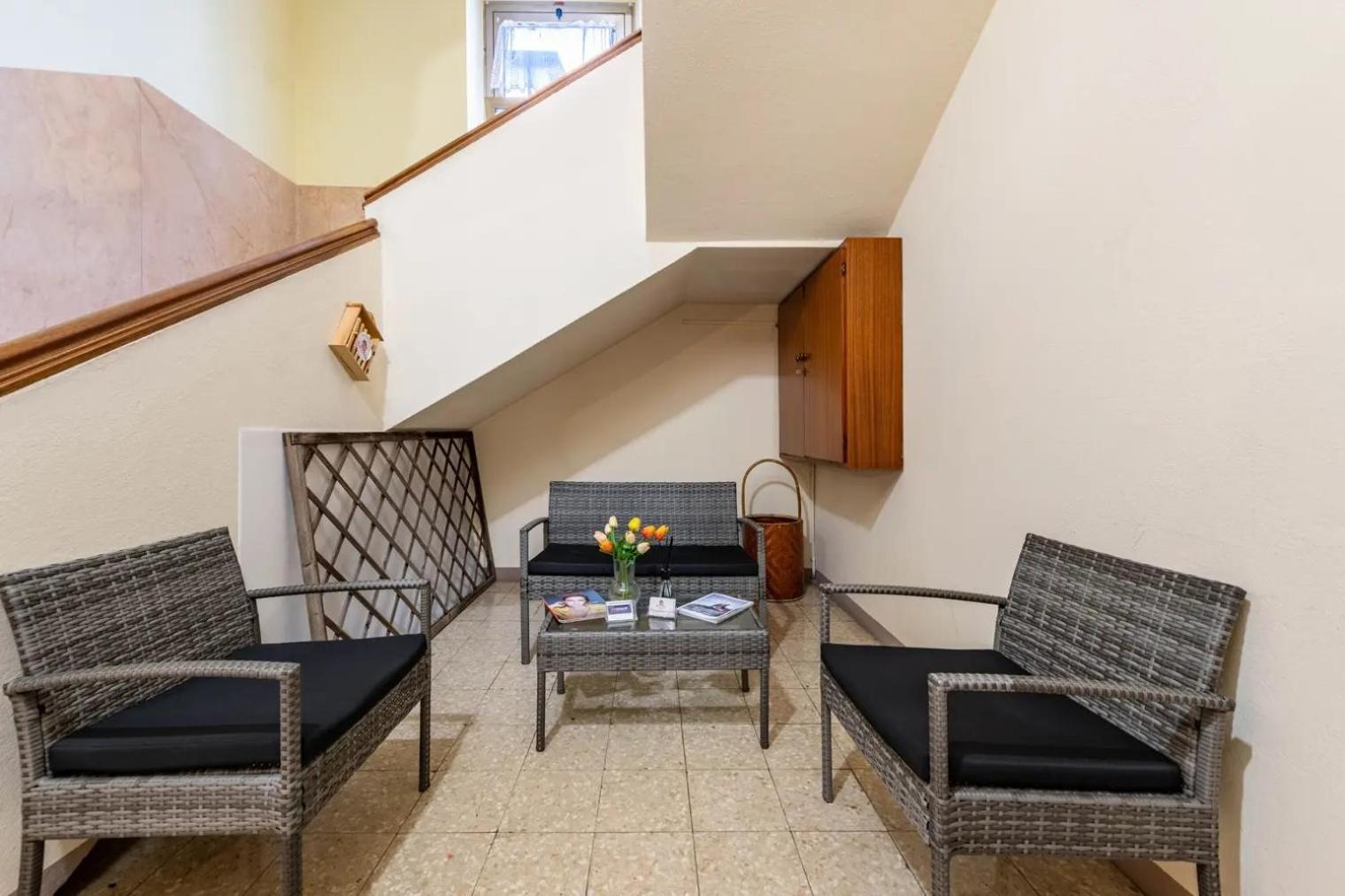 Civico 22 Apartment Peschiera del Garda Luaran gambar